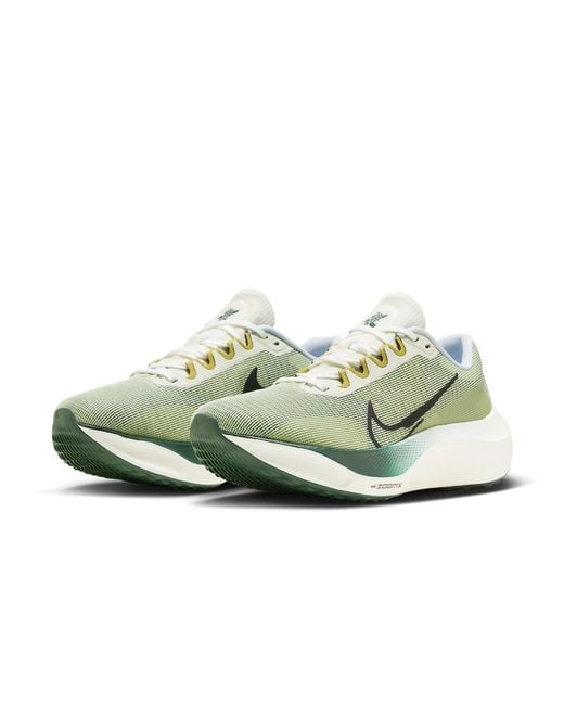 Nike Green Zoom Fly 5 'Fresh' for men