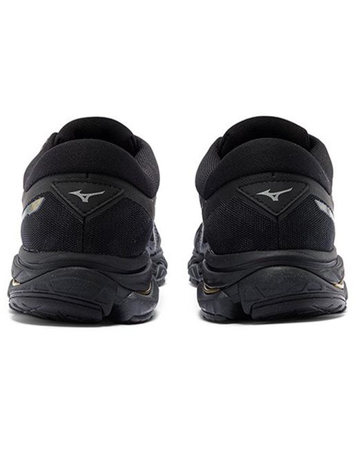 Mizuno Black Wave Ultima 12 for men