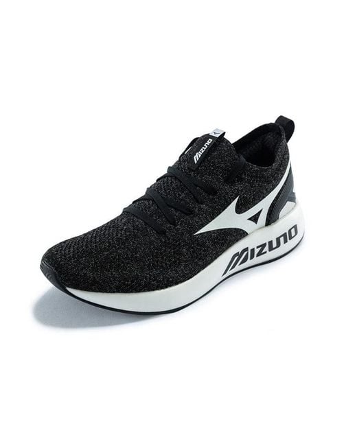 Mizuno Black Pi Knit Low-Top for men