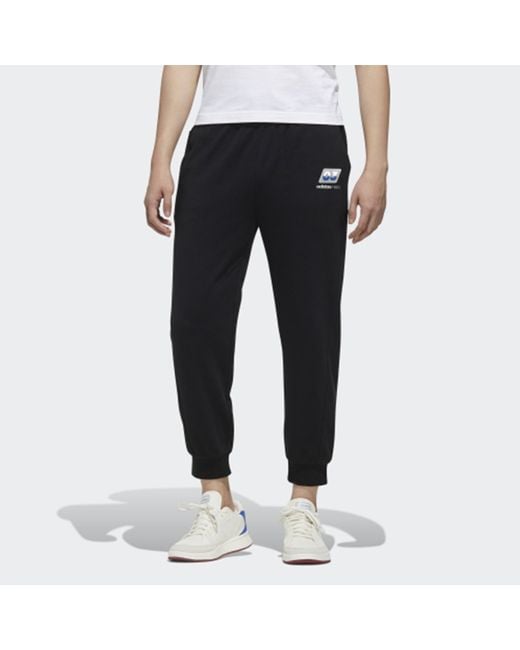 Adidas Black Neo Faves Tp Sports Pants/Trousers/Joggers for men