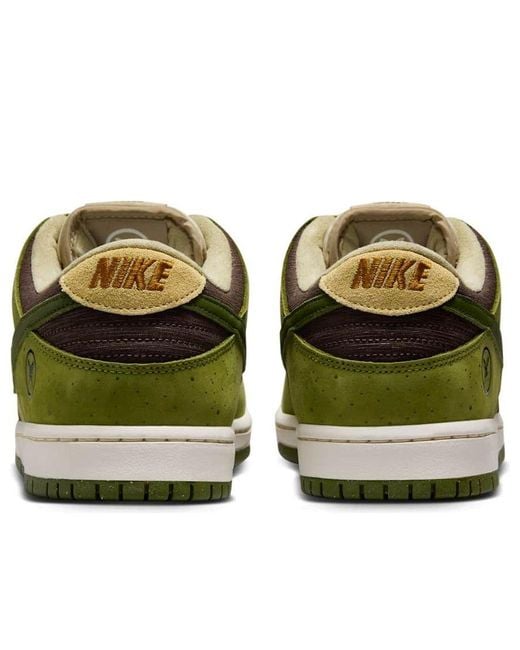 Nike Green X Yuto Horigome Sb Dunk Low 'Matcha' for men