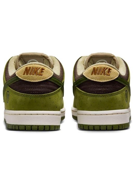 Nike Green X Yuto Horigome Sb Dunk Low 'Matcha' for men