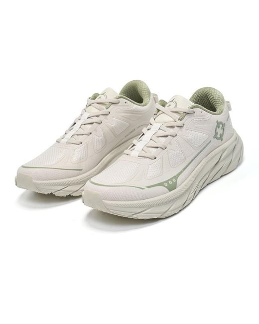 Rigorer White Running Shoes for men