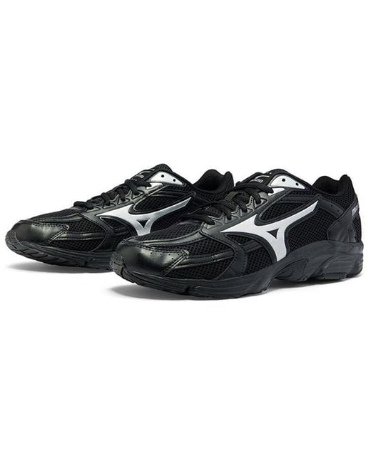 Mizuno Black Spark Cn for men