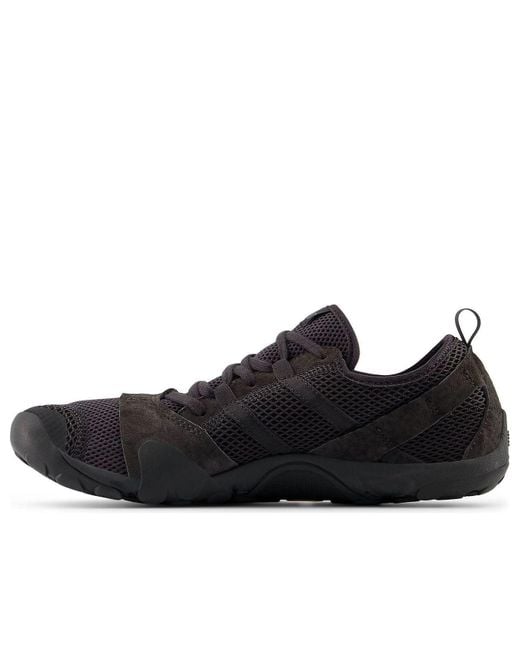 New Balance Black Mt10 Castle' for men