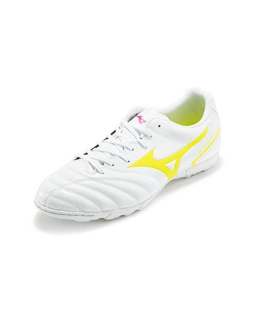 Mizuno Yellow Monarcida Neoii Soccer Shoes for men