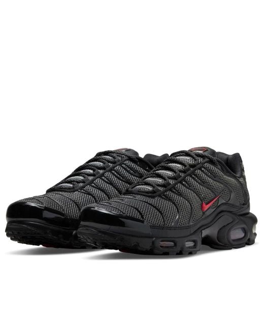 Nike Black Air Max Plus 'Bred' for men