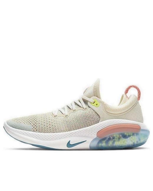 Nike White (Wmns) Joyride Run Flyknit 'Sail Quartz'