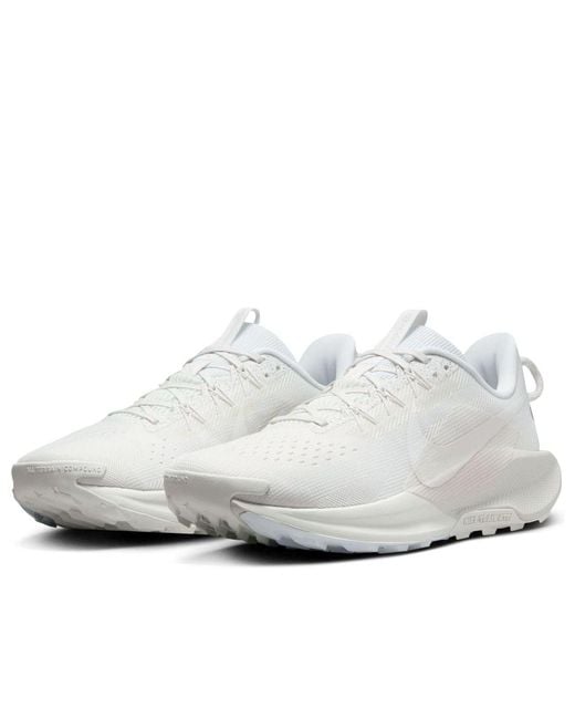 Nike White React Pegasus Trail 5 'Summit' for men