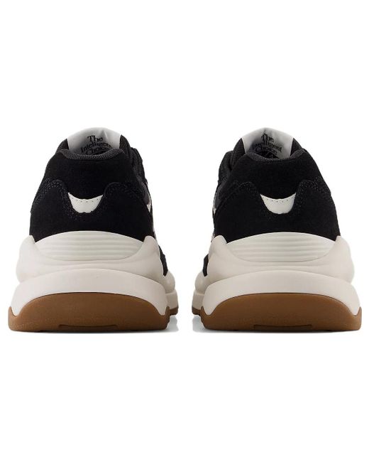 New Balance Black (Wmns) 57/40