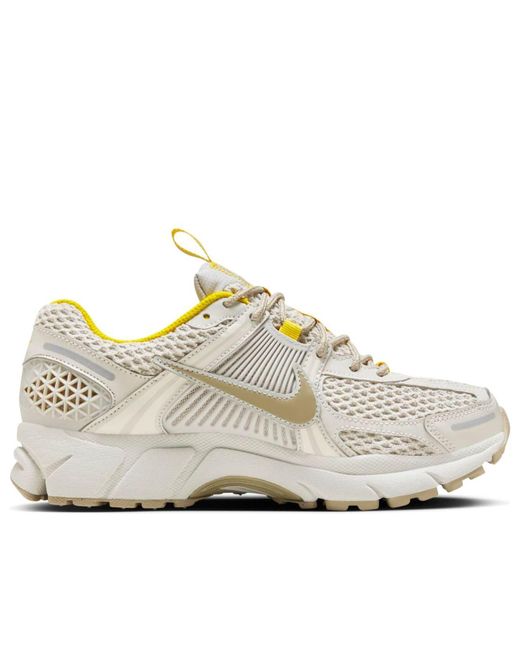 Nike White (Wmns) Air Zoom Vomero 5 'Light Bone'