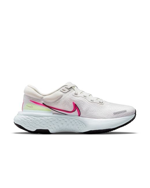 Nike White (Wmns) Zoomx Invincible Run Flyknit 'Rawdacious'