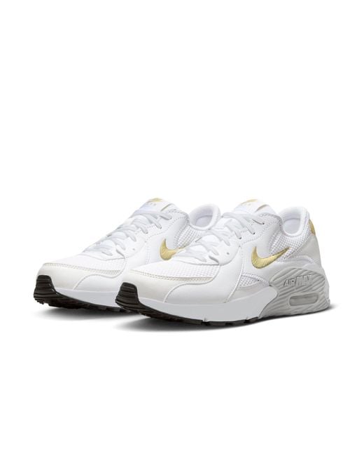 Nike White (Wmns) Air Max Excee Saturn'
