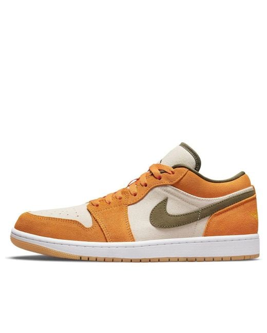 Nike Brown 1 Low Se 'Light Curry' for men