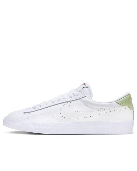 Nike White Tennis Classic Ac Aura' for men