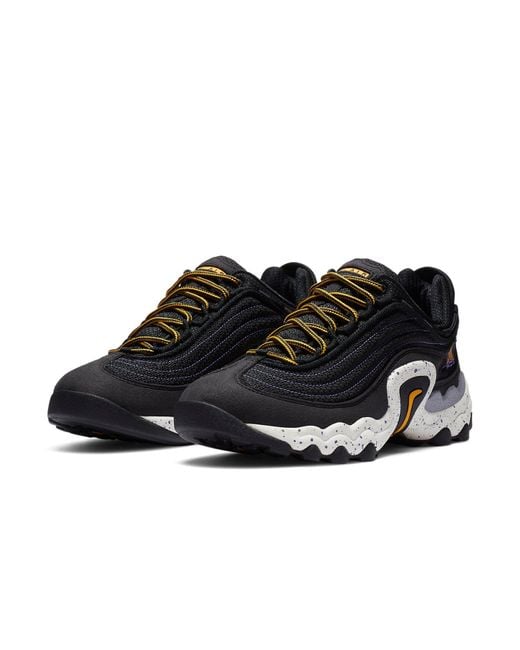 nike air skarn acg