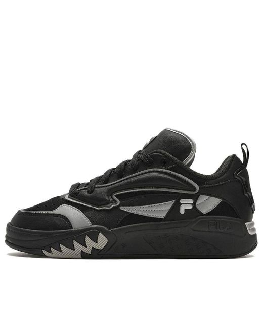 Fila Black Desperado Low Top Shoes for men