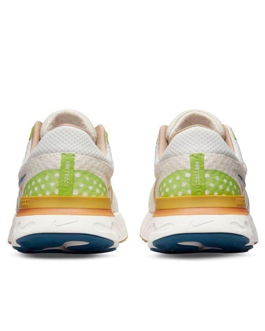 Nike White React Infinity 3 Road Running Shoes for men