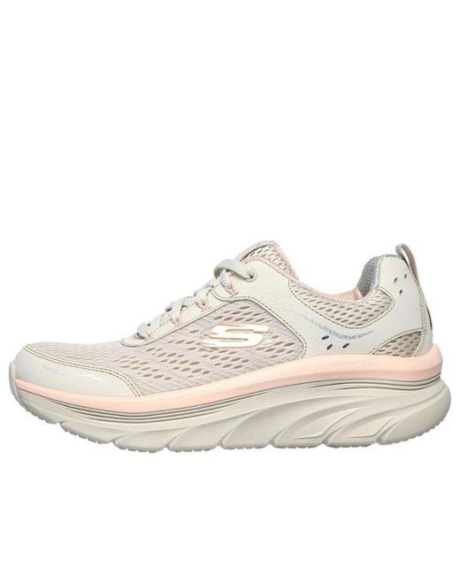 Skechers White (Wmns) Relaxed Fit D'Lux Walker Low Top