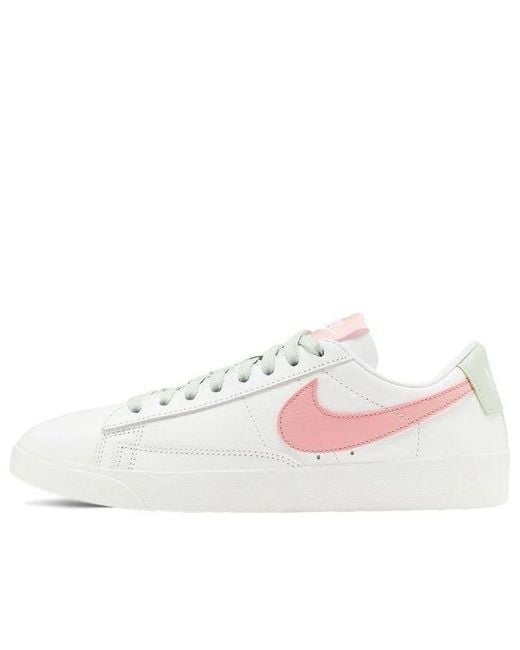 Nike Pink (Wmns) Blazer Low Le Bleached Coral'