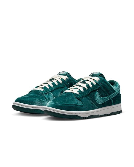 Nike Green (Wmns) Dunk Low Velvet'