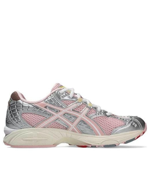 Asics White X Vandy The X Atmos Gel-Nimbus .1 'Banana Split Strawberry' for men