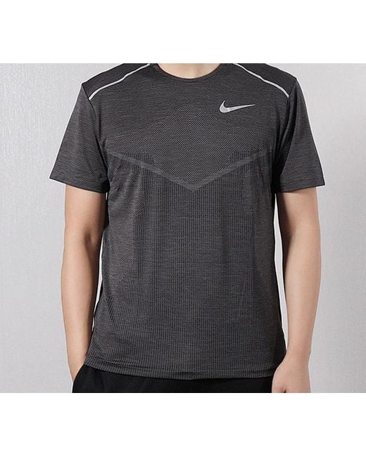 Nike Gray Techknit Ulta Reflective Running Sports Short Sleeve for men
