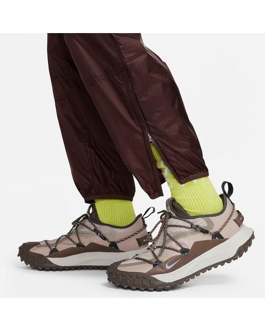Nike Black Acg Nrg Cinder Windshell Pants for men
