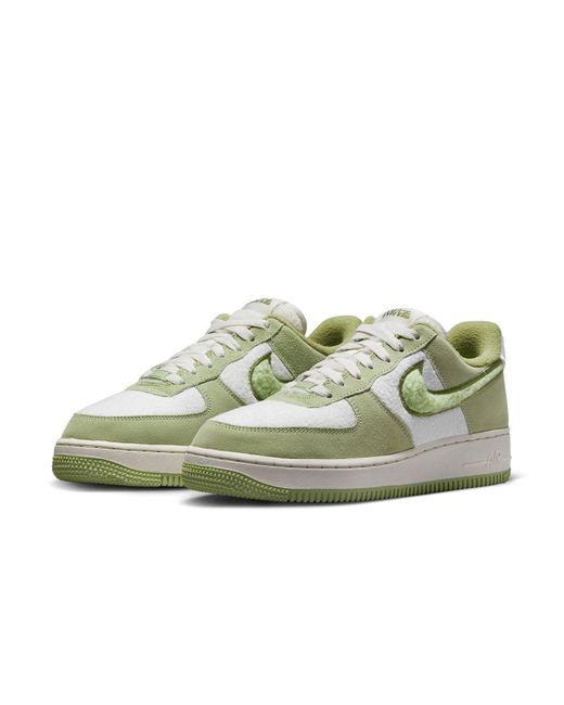 Nike Green (Wmns) Air Force 1 '07 Lx 'Fleece
