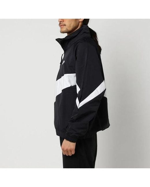nike jacket outfit