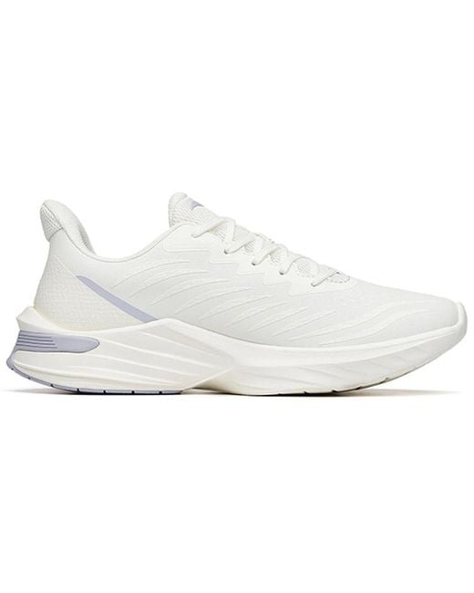 Anta White (Wmns) Sting 1