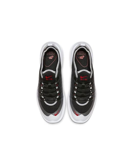 nike air max axis black and white