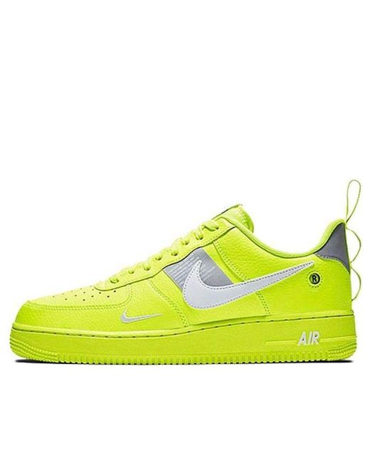 Nike Yellow Air Force 1 '07 Lv8 Utility Sneaker for men