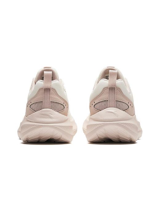 Anta White (Wmns) Running Series Sneakers