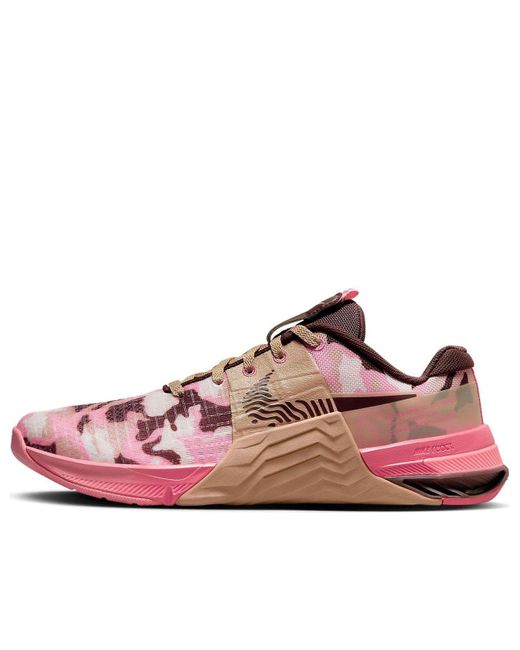 Nike Pink (Wmns) Metcon 8 Amp 'Coral Chalk Camo'