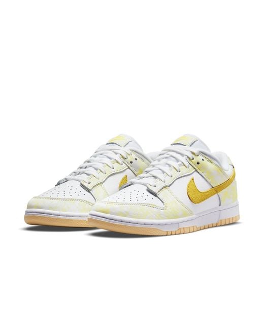 Nike White (Wmns) Dunk Low Og Strike'
