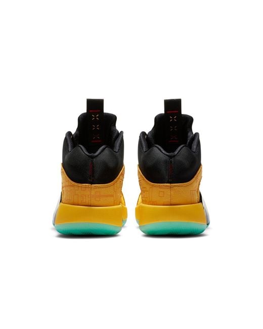 Nike Yellow 35 'Dynasties' for men
