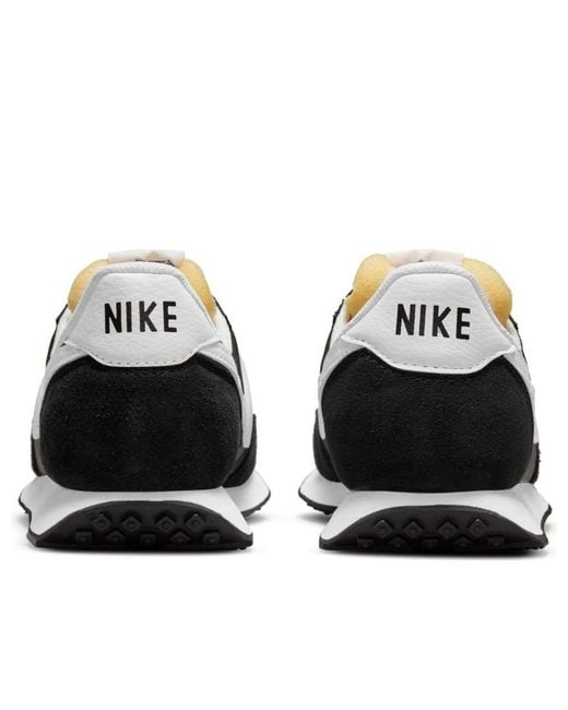 Nike Black Waffle Trainer 2 for men