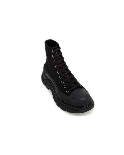 McQueen Black Tread Slick Boot for men