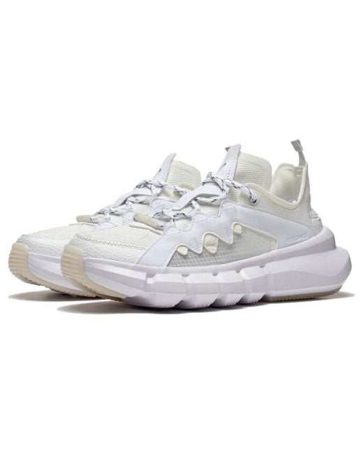 Li-ning White (Wmns) Wade Essence 2.3 Lite