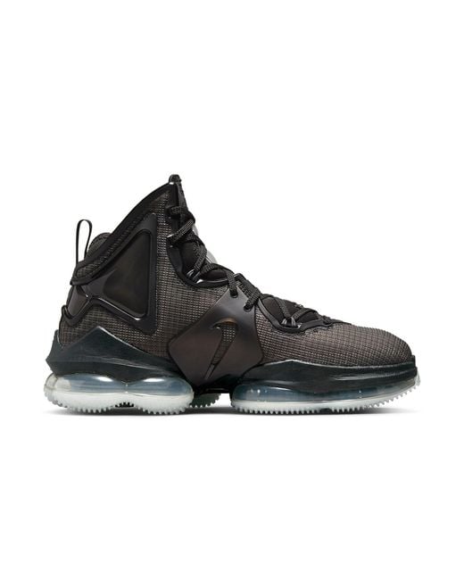 Nike Black Lebron 19 Glow'