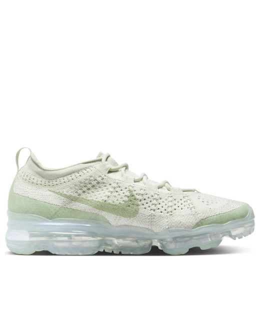 Nike White Air Vapormax 2023 Flyknit Running Shoe for men