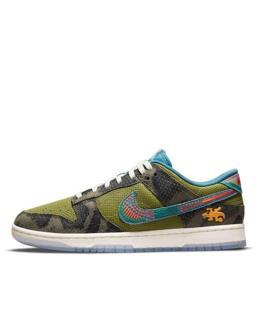 Nike Green Dunk Low 'Siempre Familia' for men