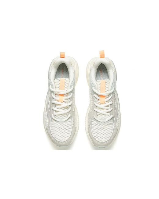 Anta White (Wmns) Run Collection