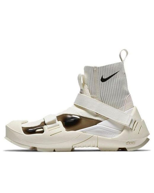 Nike Metallic (Wmns) Matthew M. Williams X Free Trainer 3 Flyknit Sp 'Light Bone'