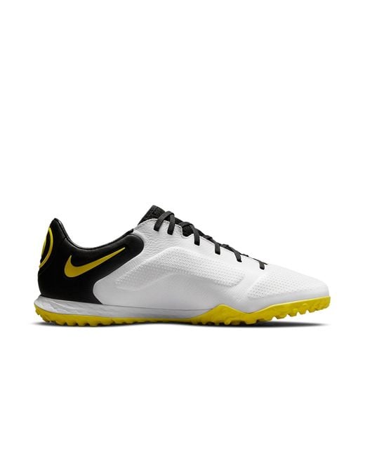 Nike White Legend 9 Academy Tf Turf Low-Top Soccer Shoes for men
