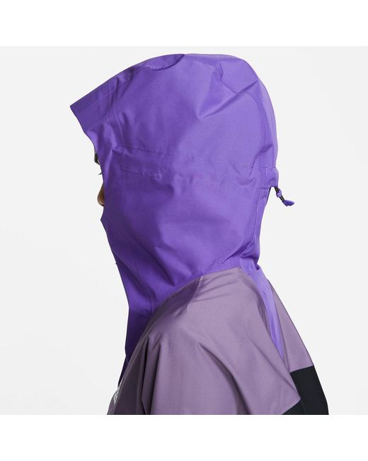 Nike Purple (Wmns) Acg Storm-Fit Adv Cascade Rain Jacket Asia Sizing 'Canyon'