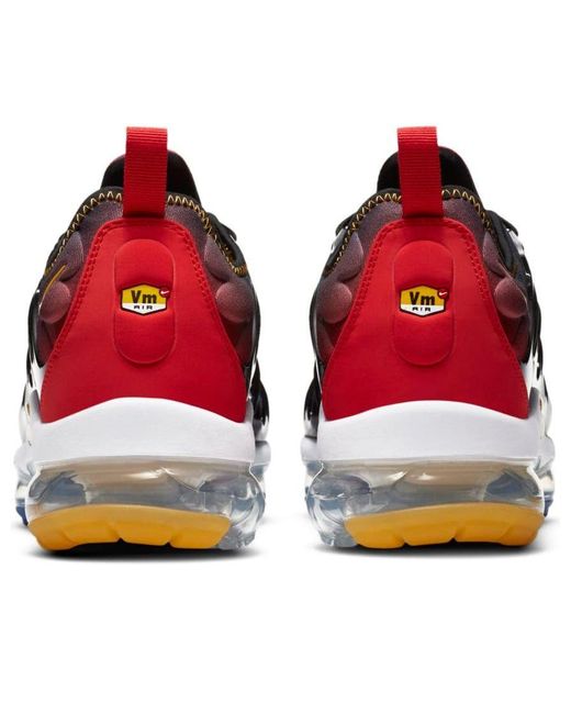 air vapormax plus live together play together