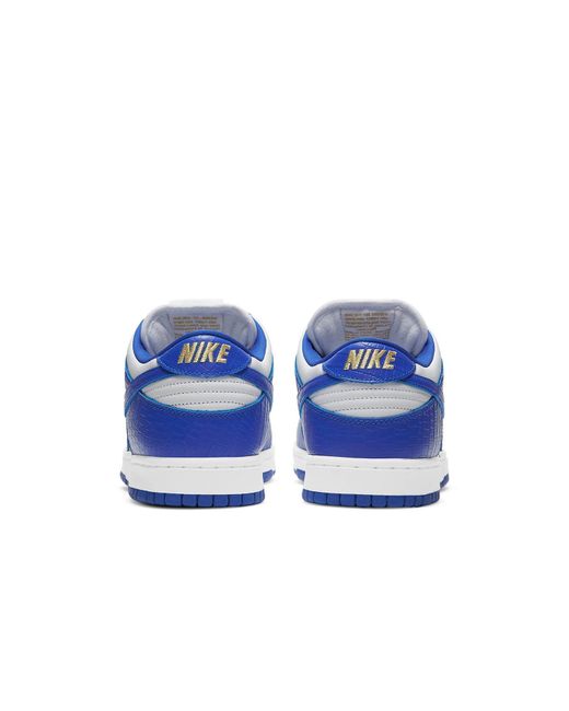 Nike Blue X Supreme Sb Dunk Low Og Qs 'Hyper Royal' for men