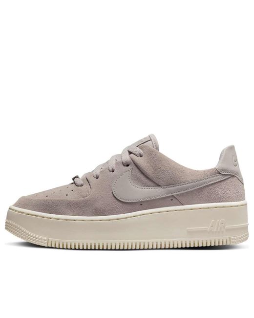 Nike White (Wmns) Air Force 1 Sage Low 'College Pale Ivory'